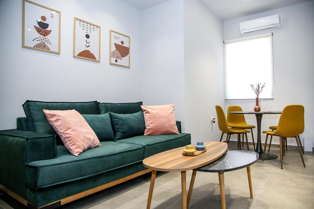 Caravin Wanderhome, 5 Min From Metro Nea Ionia Athens Luaran gambar