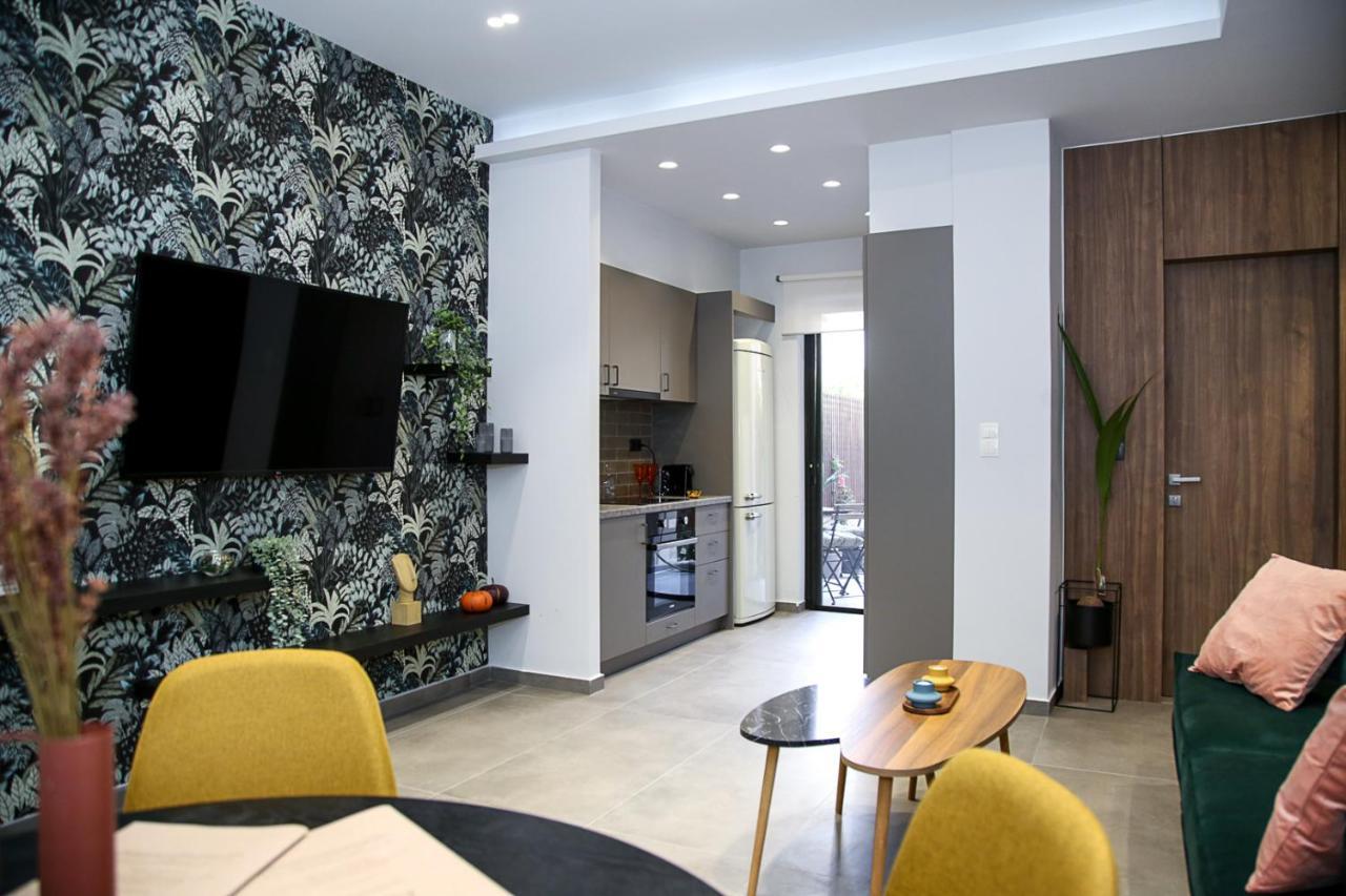 Caravin Wanderhome, 5 Min From Metro Nea Ionia Athens Luaran gambar