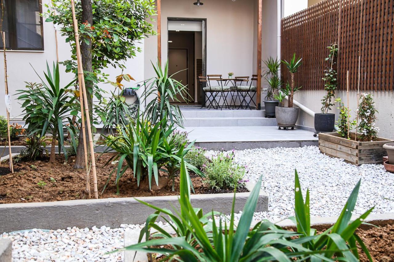 Caravin Wanderhome, 5 Min From Metro Nea Ionia Athens Luaran gambar