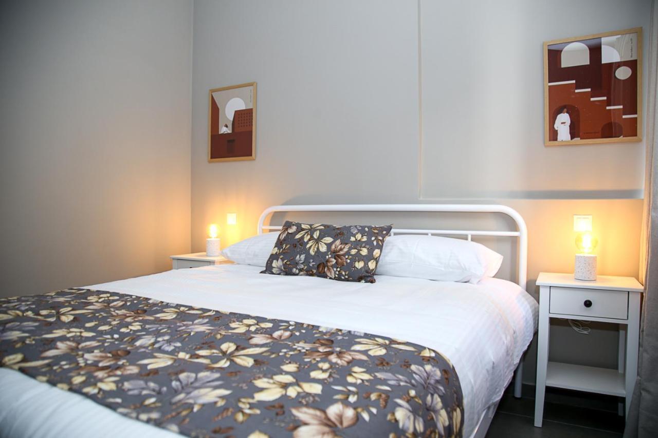 Caravin Wanderhome, 5 Min From Metro Nea Ionia Athens Luaran gambar