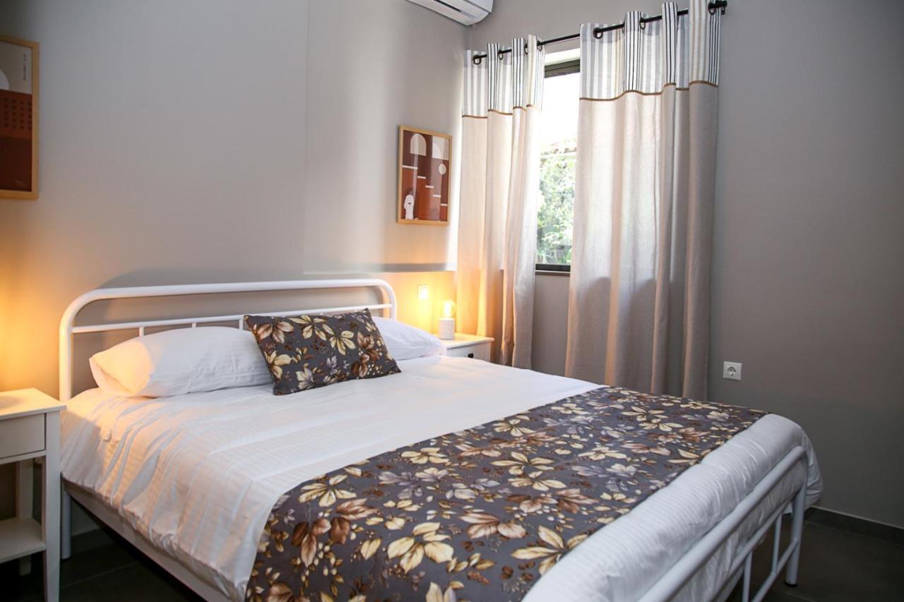Caravin Wanderhome, 5 Min From Metro Nea Ionia Athens Luaran gambar
