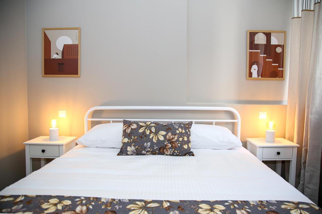 Caravin Wanderhome, 5 Min From Metro Nea Ionia Athens Luaran gambar