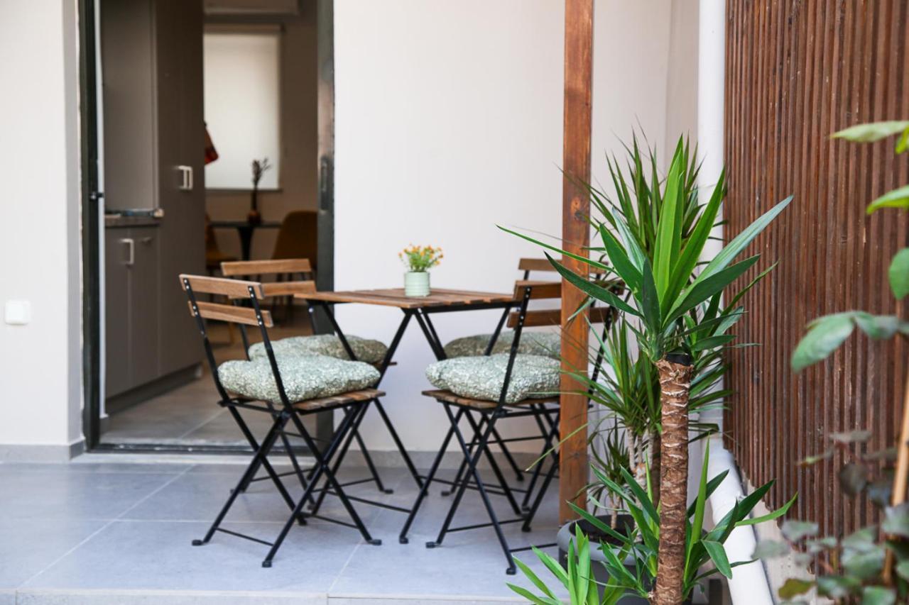 Caravin Wanderhome, 5 Min From Metro Nea Ionia Athens Luaran gambar