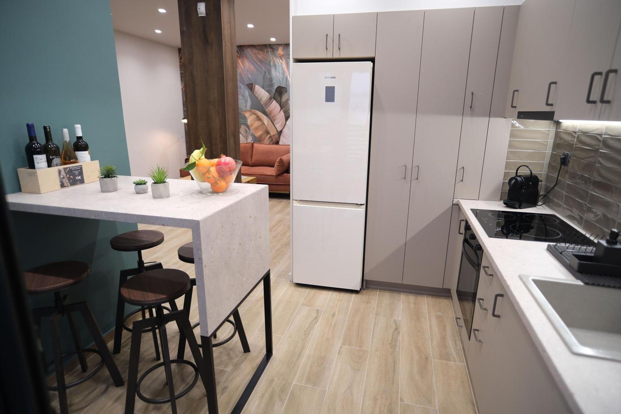 Caravin Wanderhome, 5 Min From Metro Nea Ionia Athens Luaran gambar