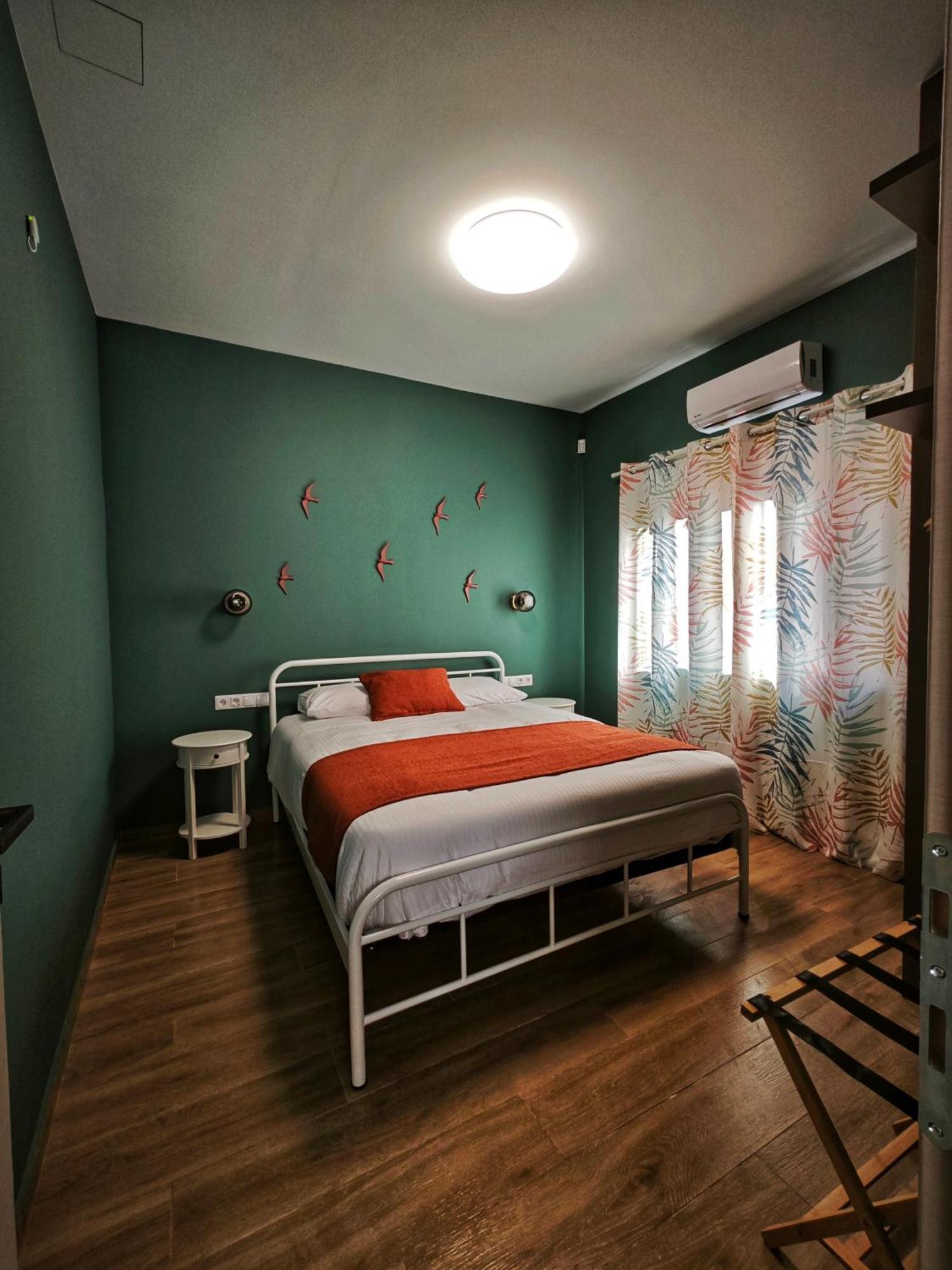Caravin Wanderhome, 5 Min From Metro Nea Ionia Athens Luaran gambar